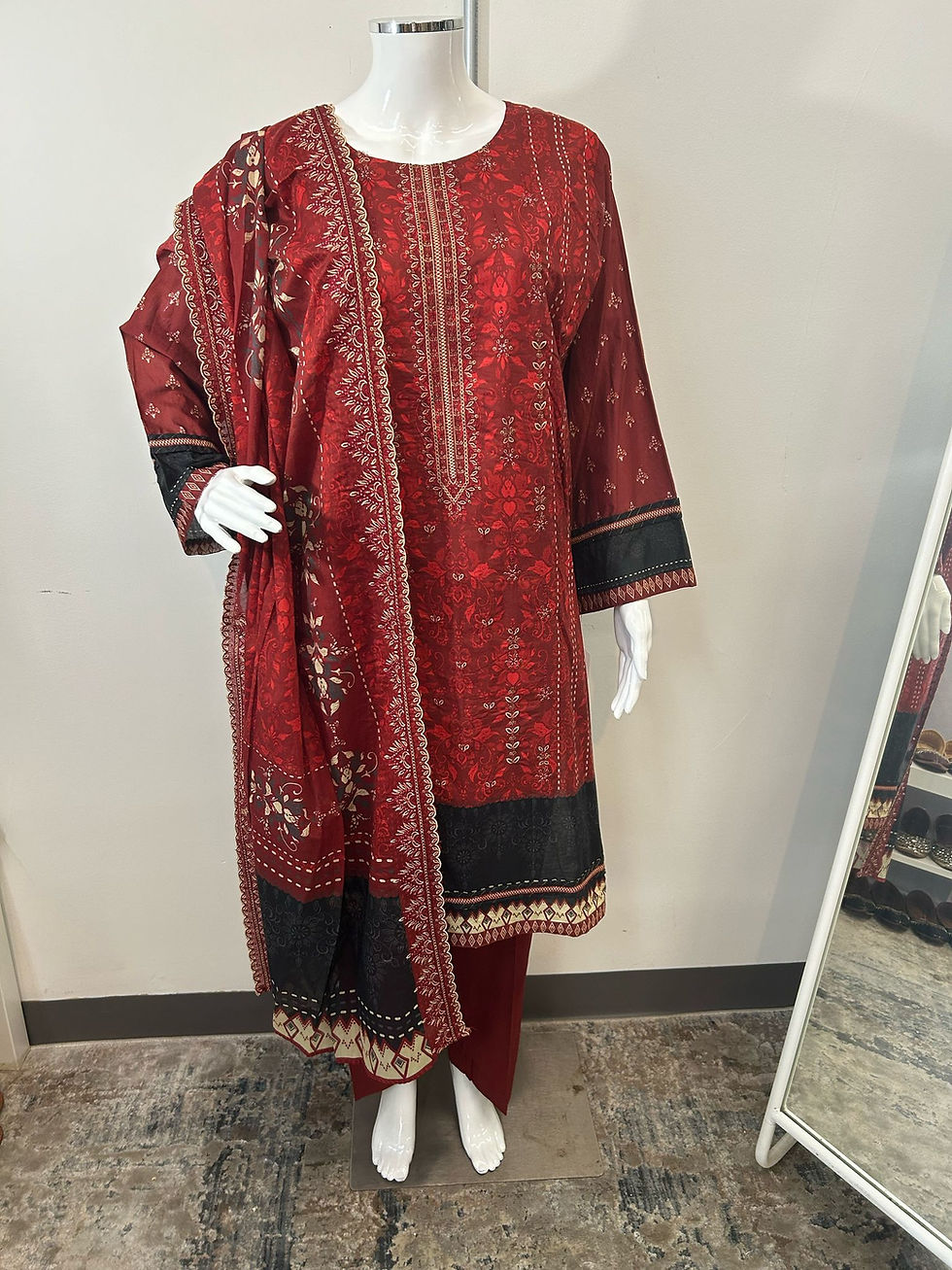Thumbnail: Designer Lawn Suit -3Pc (Red and Black)