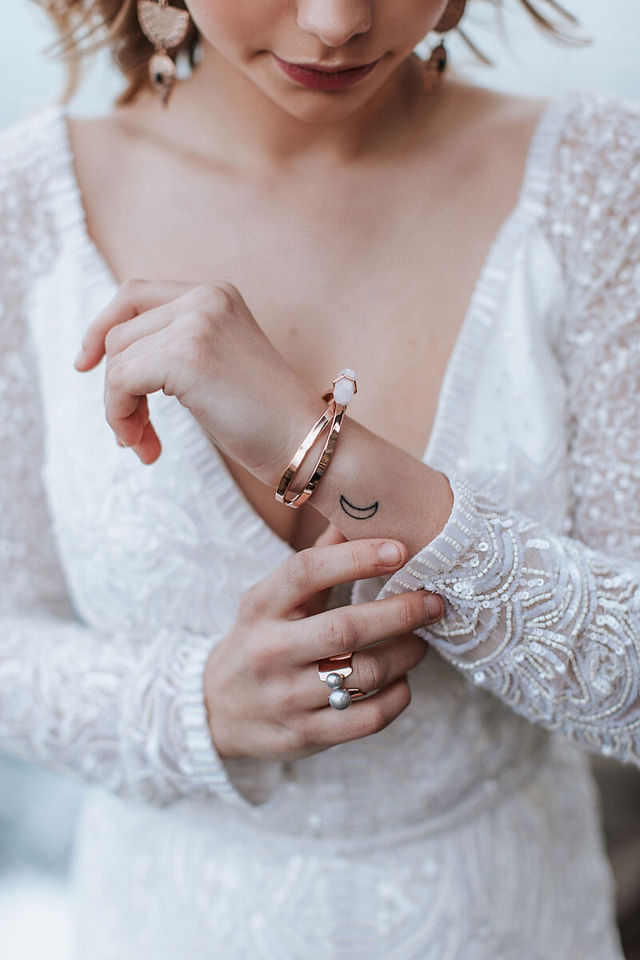 Smanatha-Wills-Bridal-Accessories