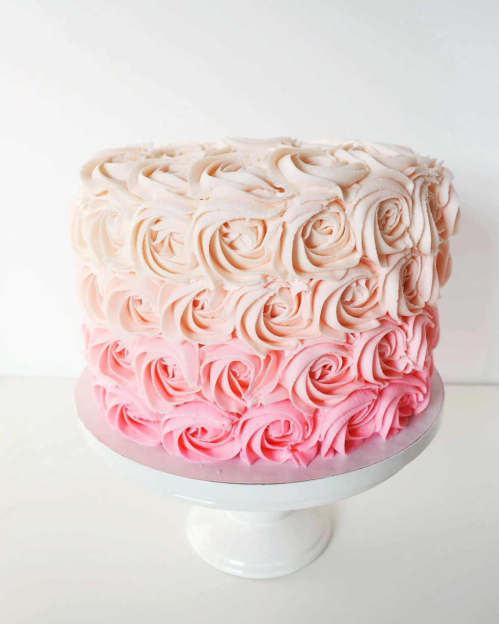 rosette cake.jpg