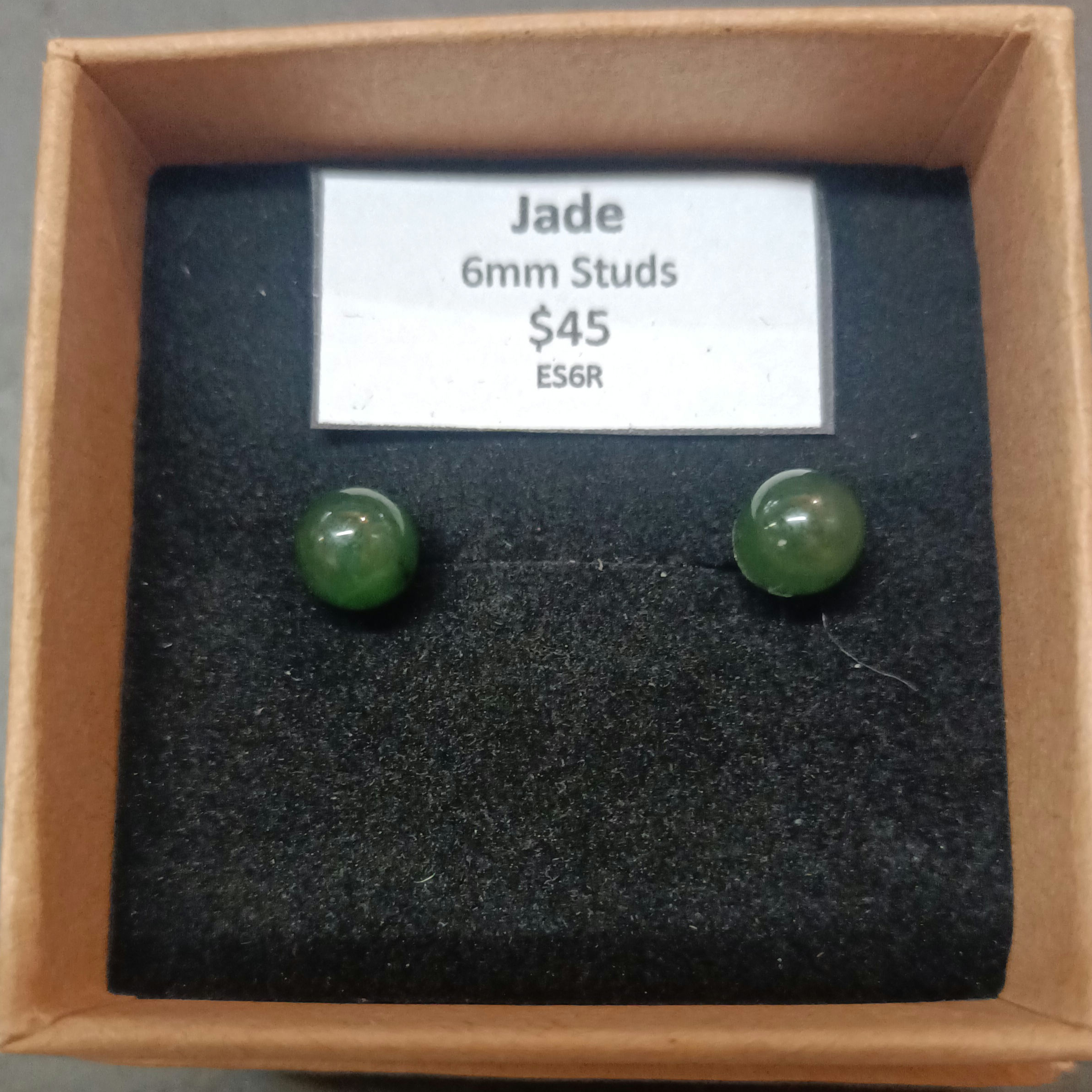 Studd Earrings Jade 6mm  