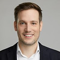 Daniel_Knapp_Headshot_2019-200x300-2.jpg