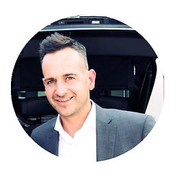 linkedin_edited_edited.jpg