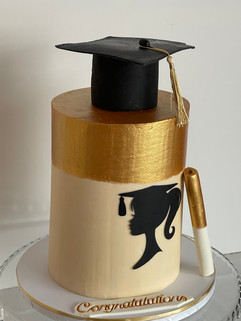 luxes cakes-graduation cake.jpeg