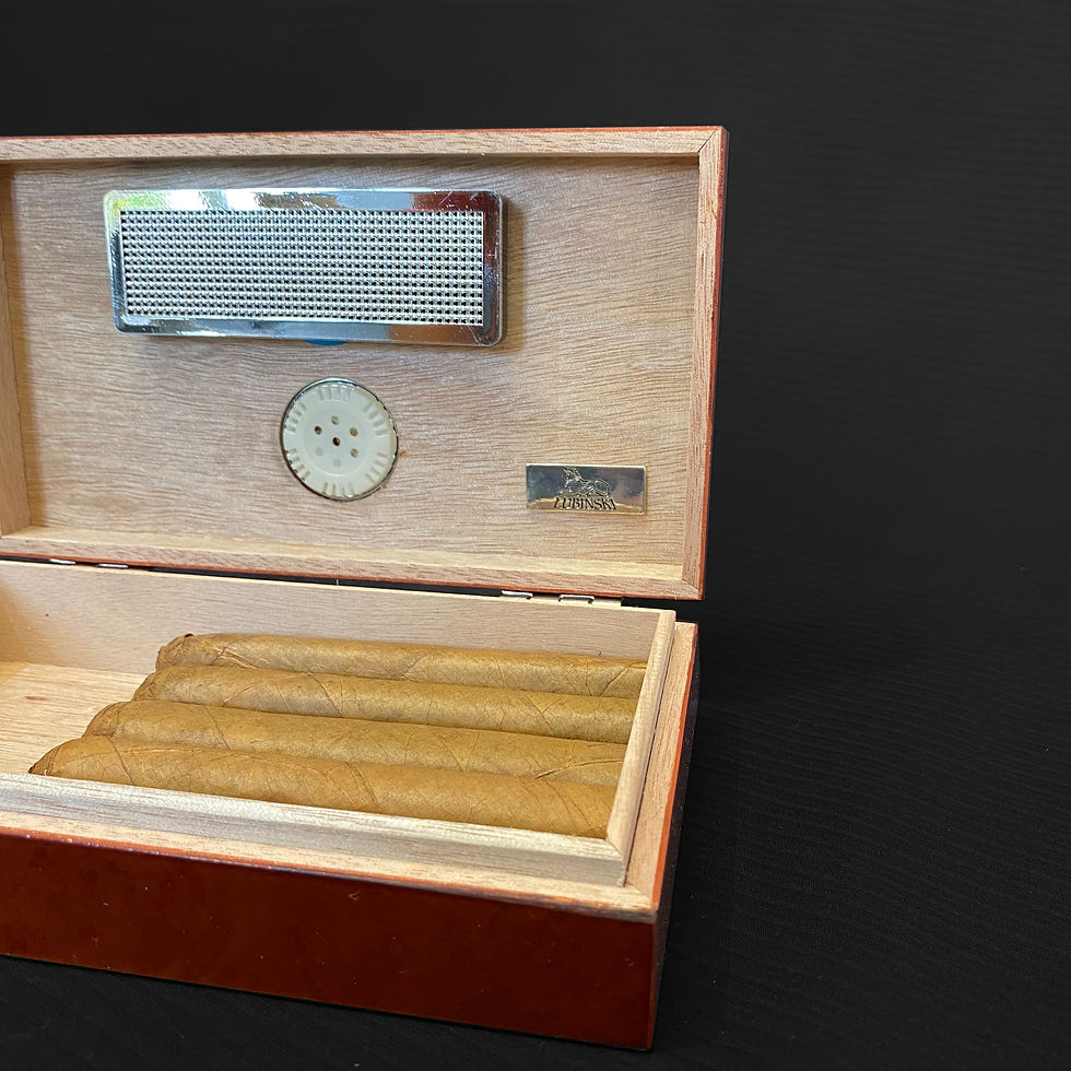 Thumbnail: Small humidor for Toscani/Panatellas