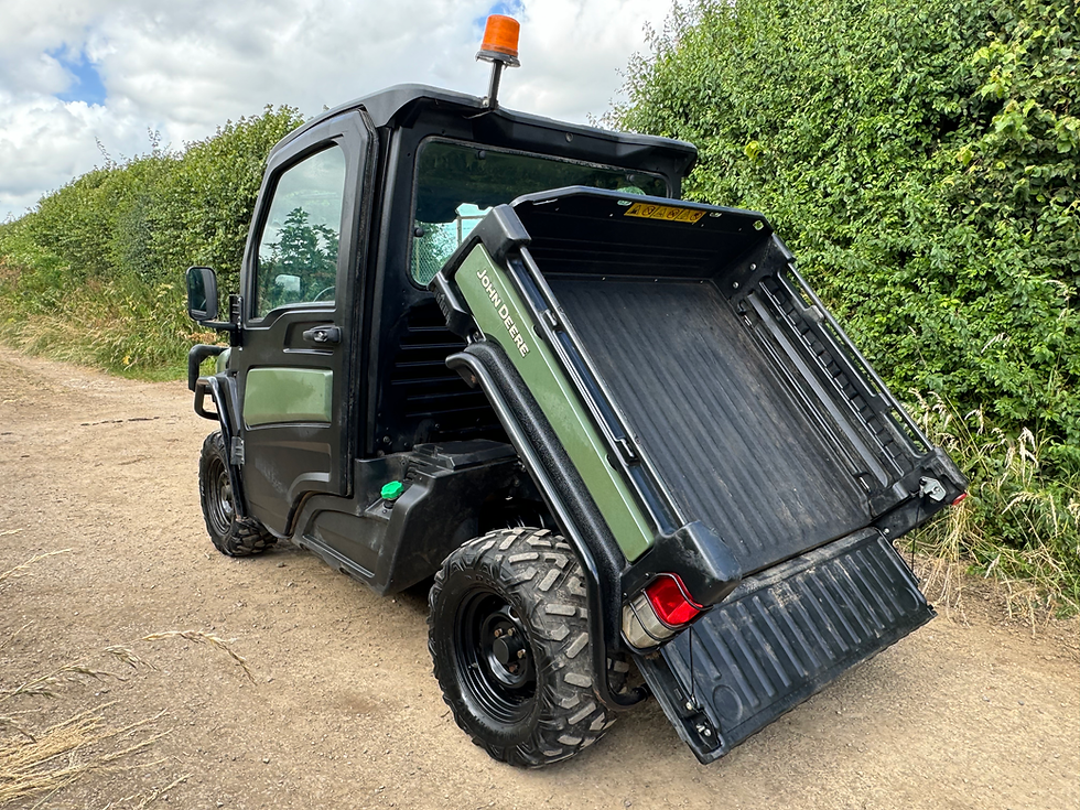 Thumbnail: 2021 John Deere Gator 865M