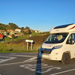 Alquiler de autocaravanas cerca de mí: reserva fácil en Barcelona y Alicante con Todo Incluido