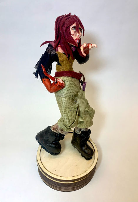 Main view of the sculpture, part 2