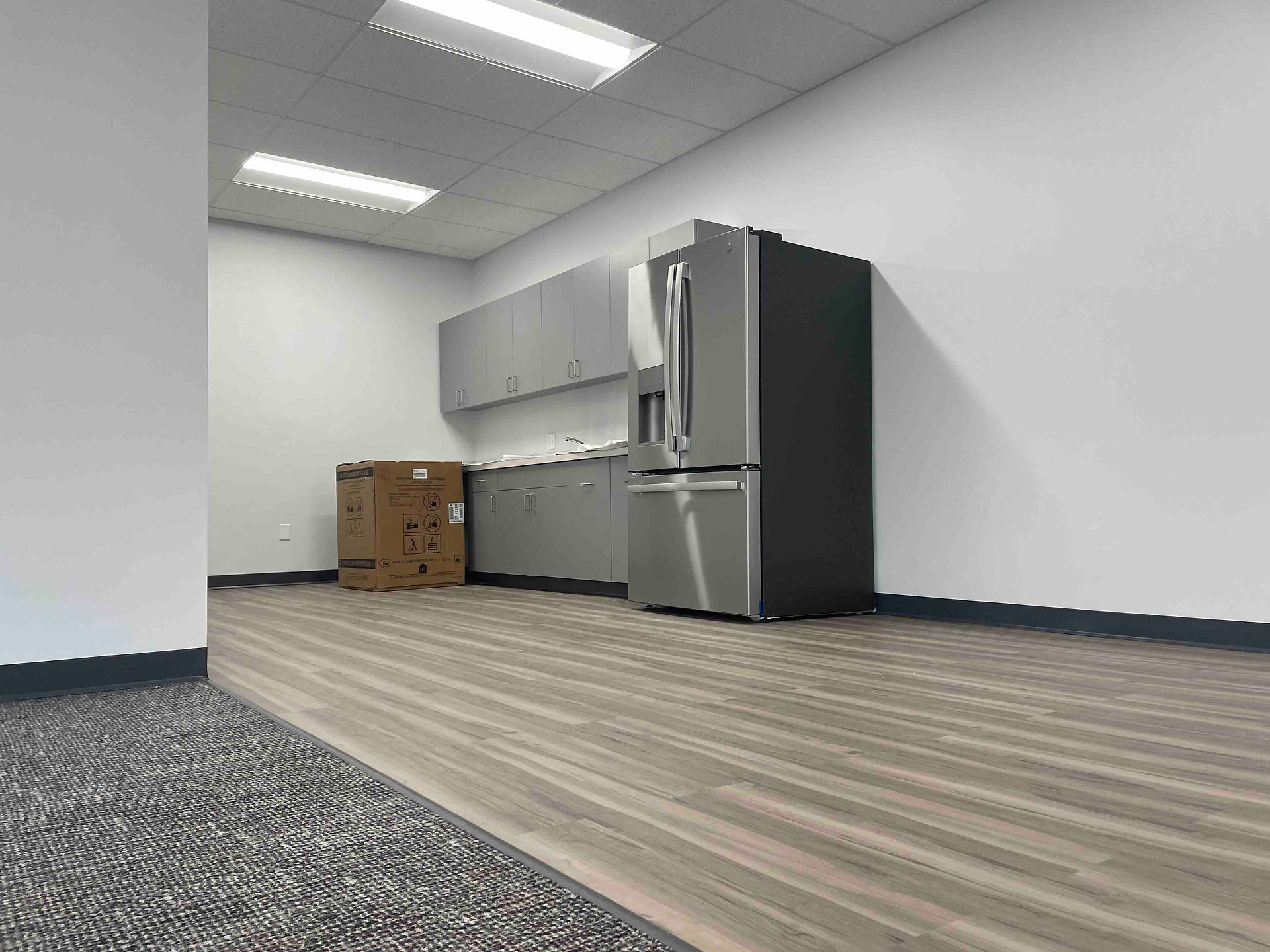 Prime General Contractors Minnesota Twin Cities Commercial Construction office warehouse renovation