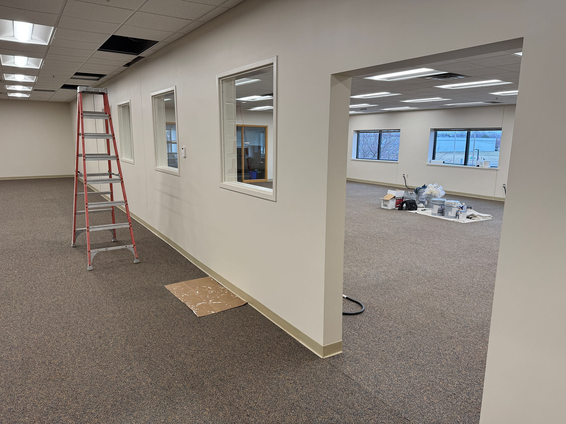 Prime General Contractors Data Recognition Corp Clean Rooms Remodel Renovation Tenant Build Out Refinishing Remodel Project Commercial Construction Building Renovation