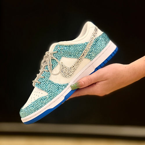 Platinum Sole Platinum Bling Bridal Nike Dunks Custom Sneaker Shoes Sparkle Bat Mitzvah Quinceanera Ball Prom Wedding