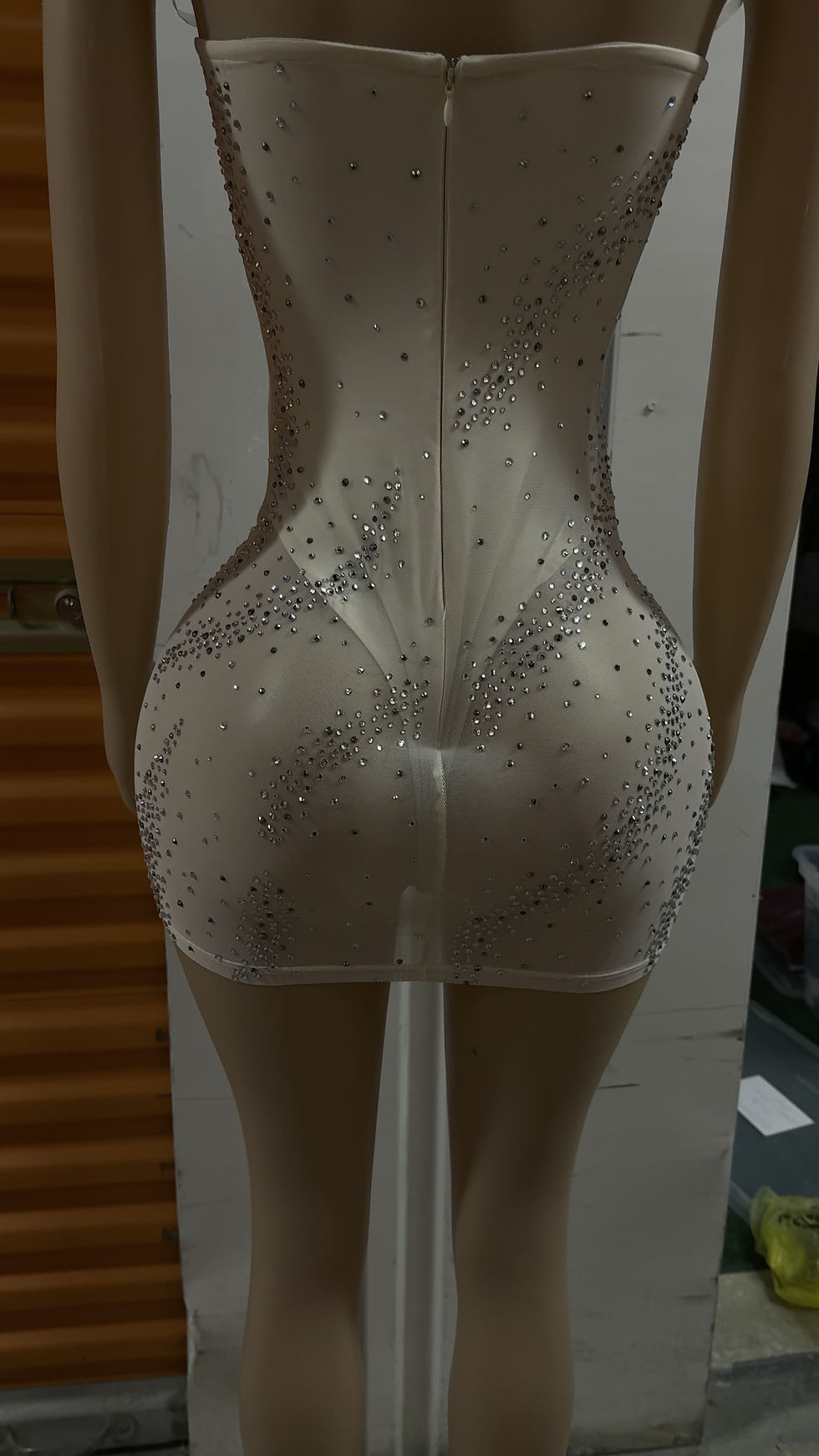 Thumbnail:     Crystal Nude Muse