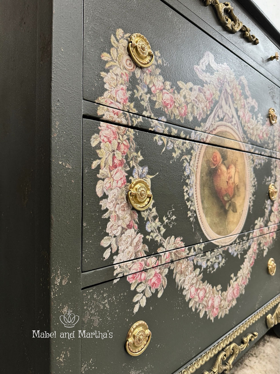 Thumbnail: 4-Drawer Dresser