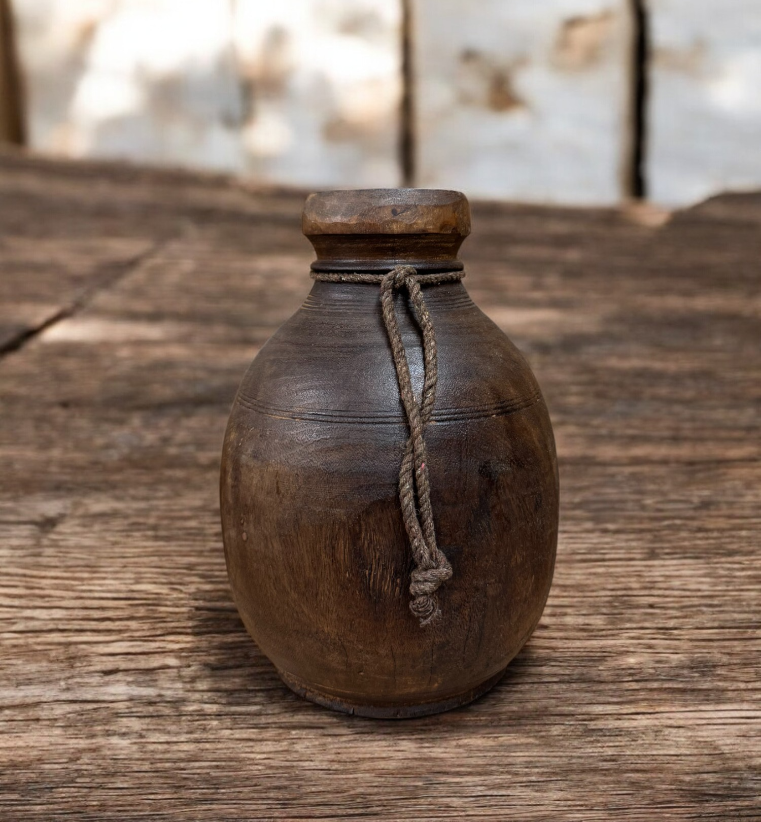 Himachal Wooden Pot