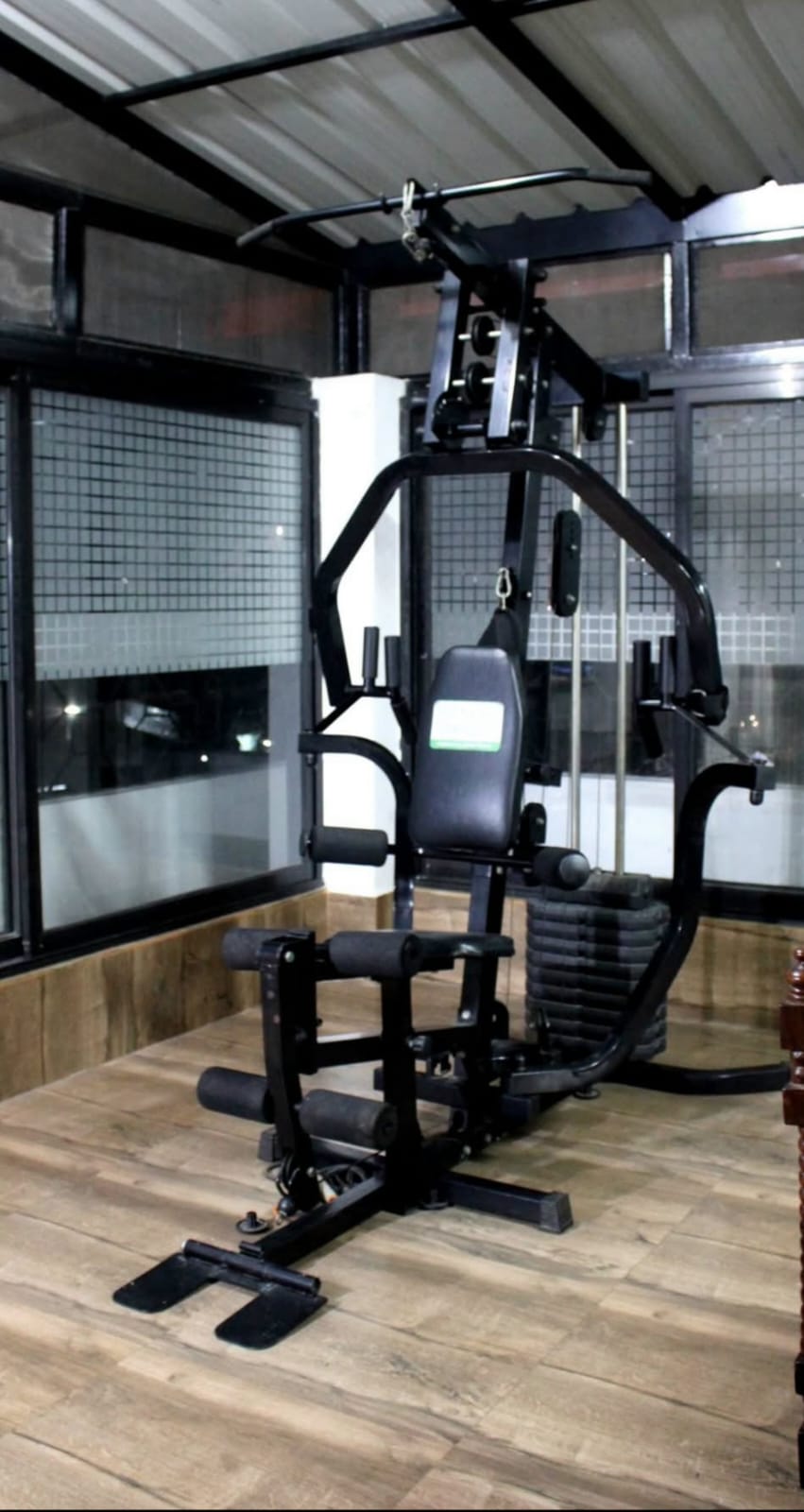 Gym and fitness equipment at 172 LBS