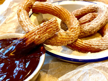 Churros con chocolate