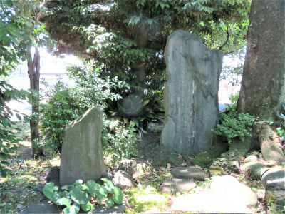 22-3 20200610せっちゅあん句碑.jpg