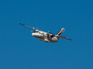 Aerocardal pisa fuerte en FIDAE 2026: Let 410NG, Omnipol y Pilatus