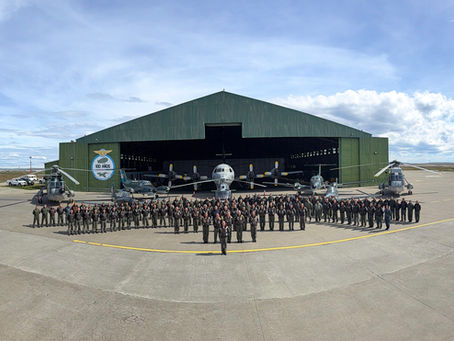 La Aviación Naval Argentina se ejercitó en Tierra del Fuego