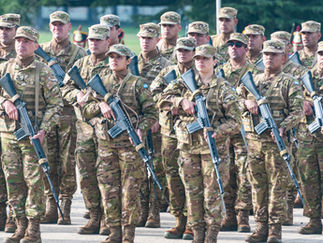 Salarios militares en Argentina: Una situación compleja hacia la que se busca una solución