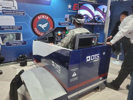 Francisco Pizarro de DTS en FIDAE 2026: “Con el Newen ponemos al alumno en el centro de todo el sistema de instrucción”