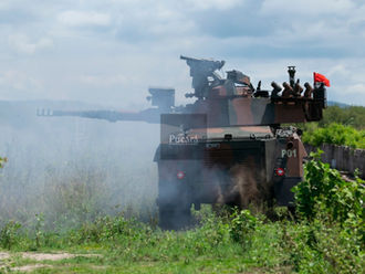 El blindado Cascavel NG disparó sus primeros tiros