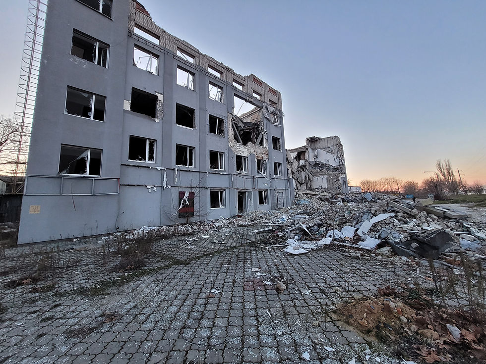 Edificio destruido en Kherson.