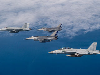 La Fuerza Aérea de Chile realiza el Ejercicio Internacional Blue Sky VII con el grupo del portaaviones USS Nimitz