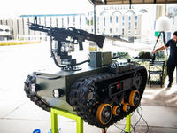 El Ejército de Brasil exhibe drones armados, municiones merodeadoras y sistemas autónomos desarrollados por la industria nacional
