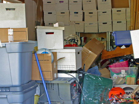 Practical Tips To Get Started on Decluttering!
