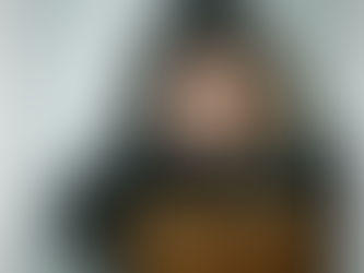 portrait of olena Hastilow