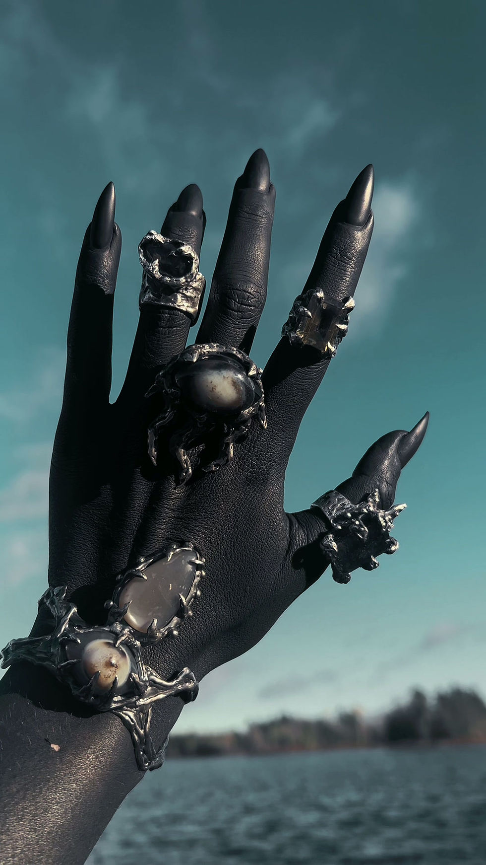 Thumbnail: EIDRA RING