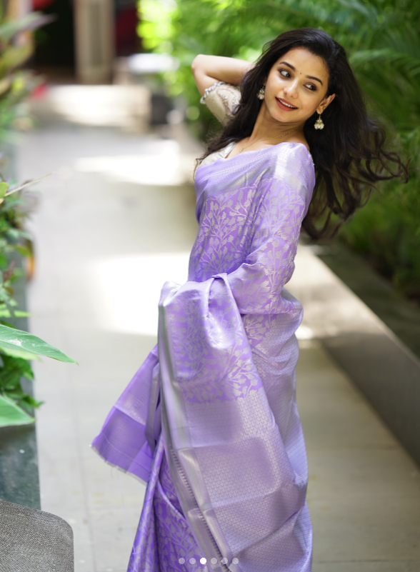 Lavender Samudrika Pattu Ready to Wear Saree – All Over Zari Weaving