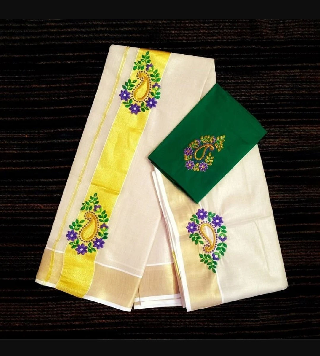 Readymade Set Mundu in Cotton Tissue With Green Embroidery, Embroidered Blouse