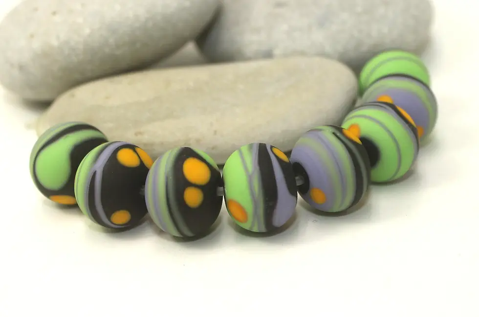 Artisan glass beads