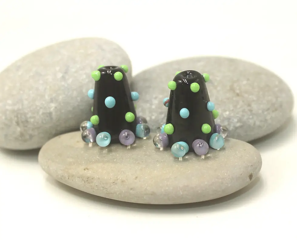 Black pair cone beads with raised dots