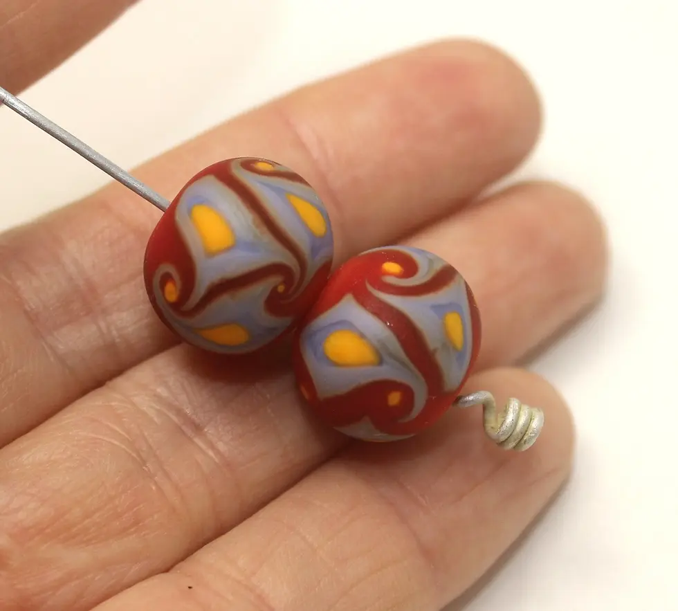Red etched pair glass bead 14mm