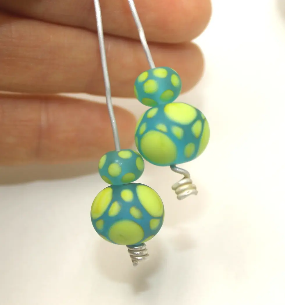 Turquoise etched pair glass beads with polka dot 12mm