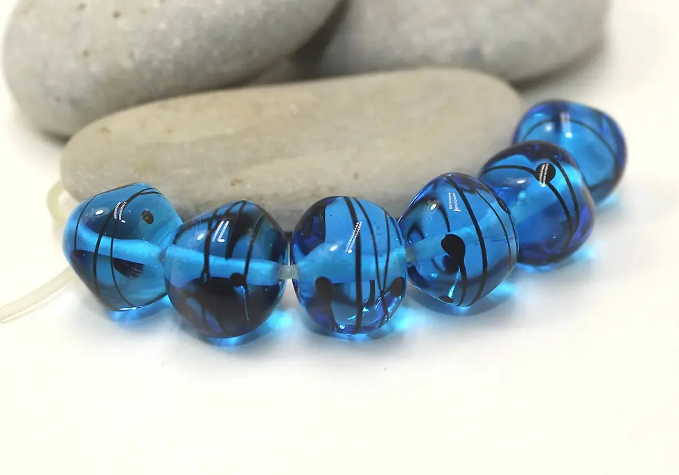 Nuggets glass beads 14mm