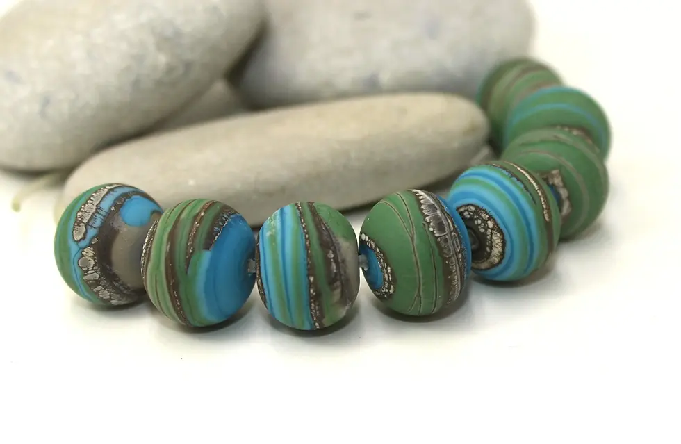 Artisan glass beads