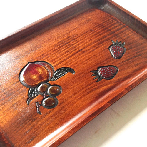 0319 烏城彫 野菜/果物 天然木桂・栃 盆 日本産生漆、拭き漆