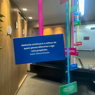 Cartões com mensagens diárias incentivaram reflexões sobre atitudes que fortalecem a Qualidade