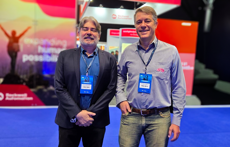 Frederico Jannotti (CEO da Blossom) e Vinícius Vasconcelos (KAM) no ENA 2025