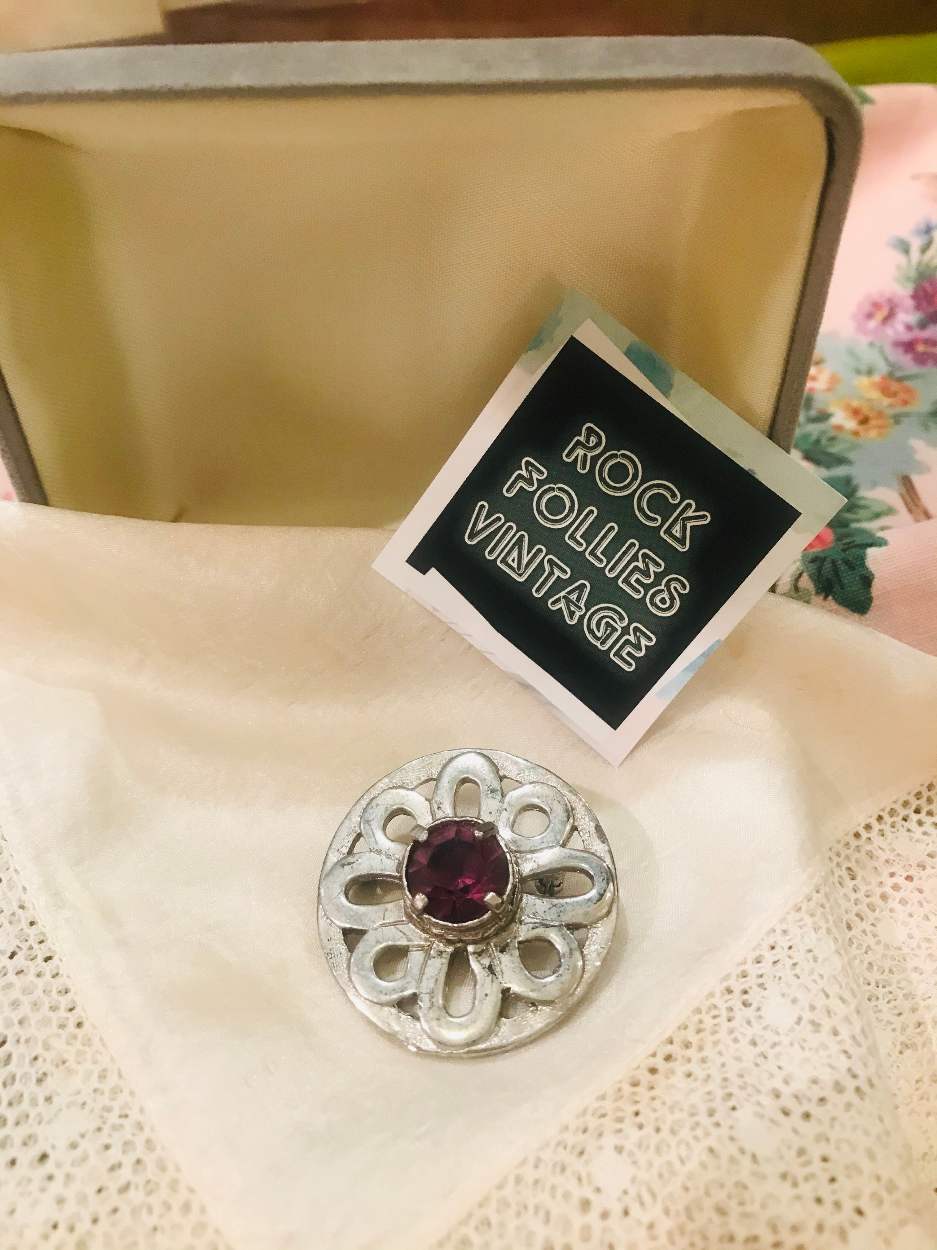 1970s Heather Coloured Glass Stoned Celtic Brooch