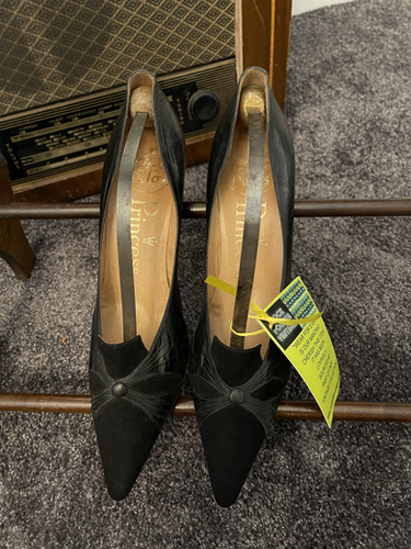 1950s Italian Black Leather Winkle Picker Court Shoes Rock