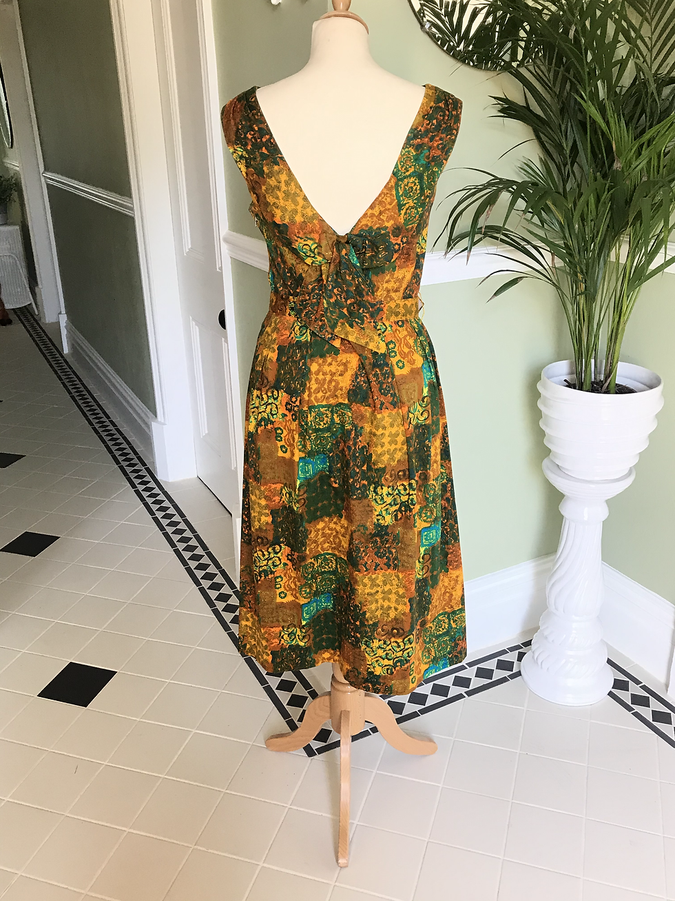 1950s Cotton Print Day Dress Back View