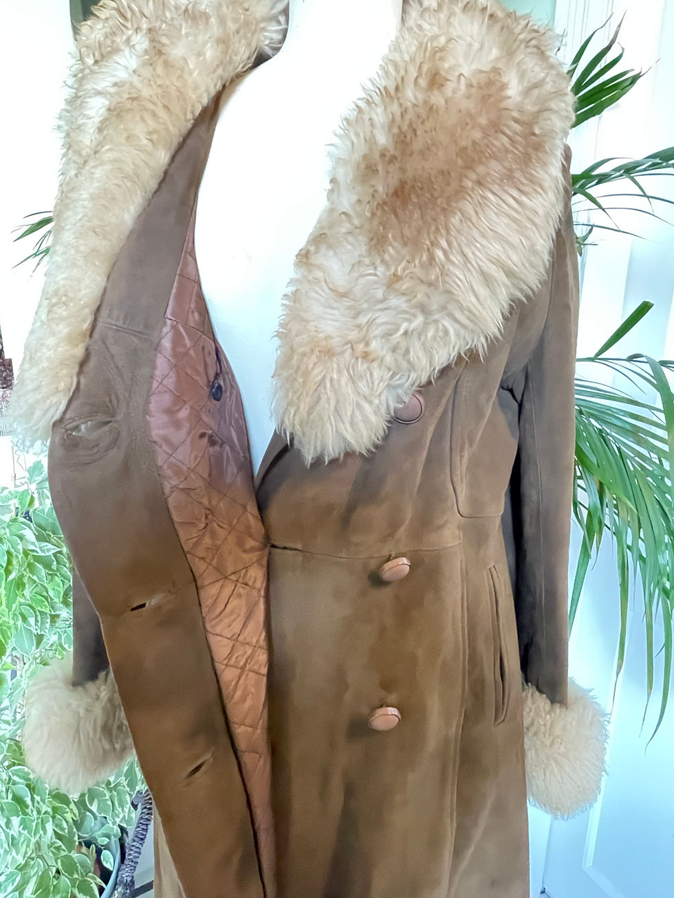 Thumbnail: 1970s Brown Suede Coat with Sheepskin Collar and Cuffs inside
