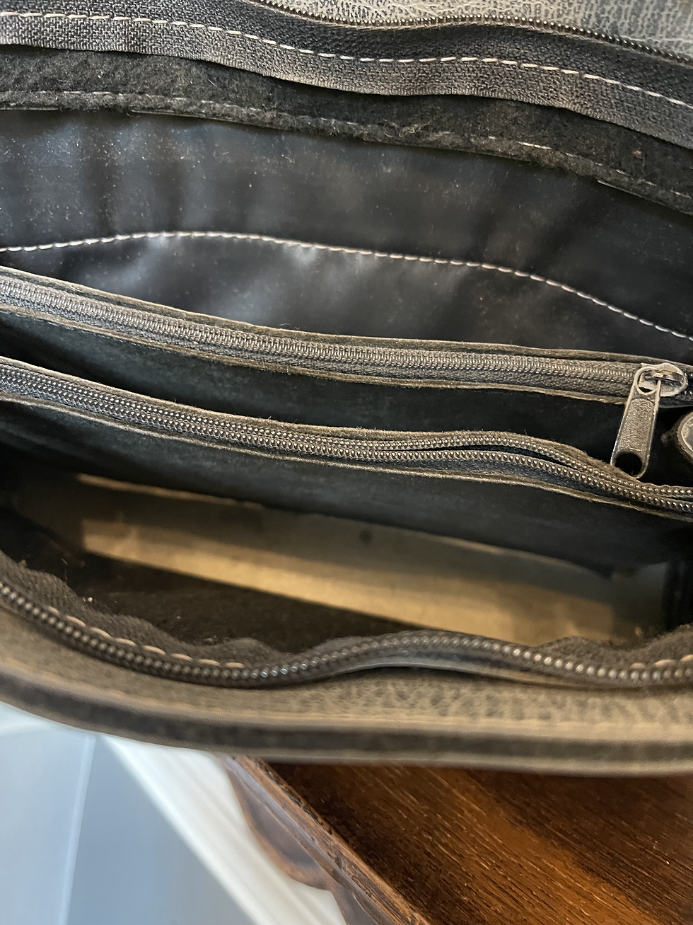 Thumbnail: 1970s Grey Vinyl Shoulder Bag