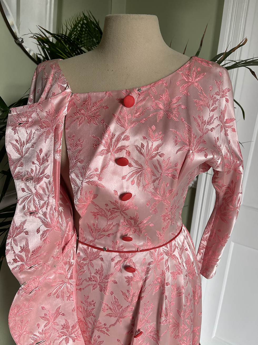 Thumbnail: Vintage Pink Brocade Scalloped Edge Gown Front View