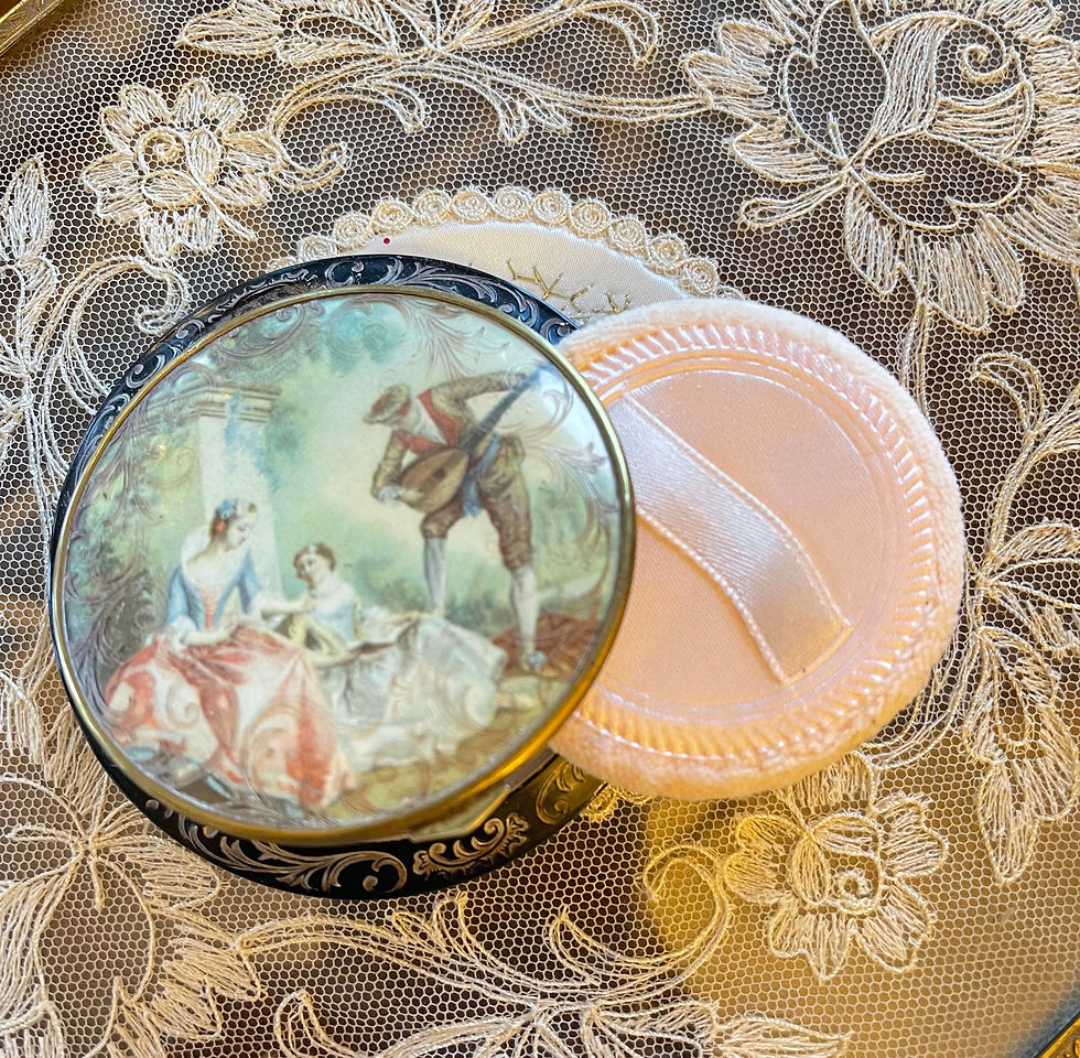 Thumbnail: French Vintage Powder Compact Decorated with 18th Century Figures