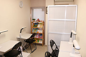 宿題やテスト勉強には勉強部屋も